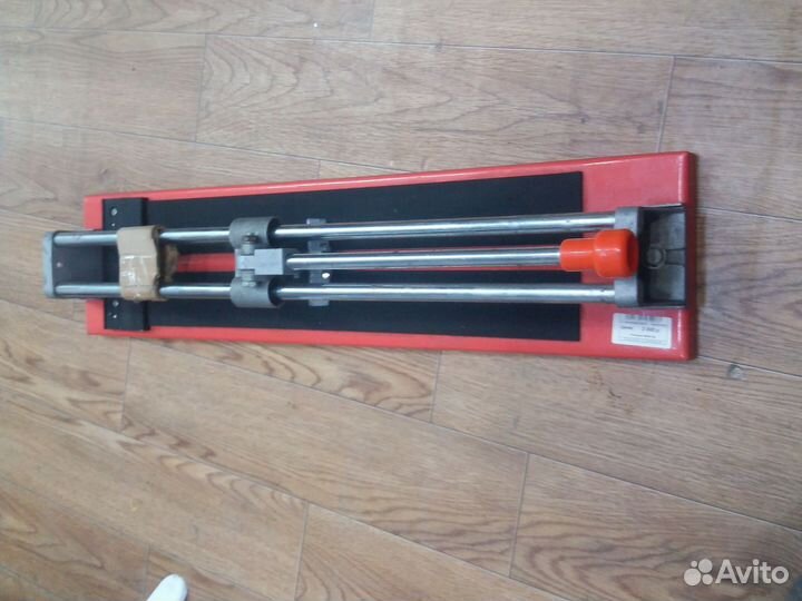 Ч) Плиткорез