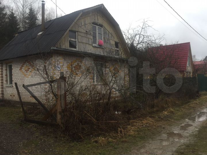 Дом 65 м² на участке 5 сот.