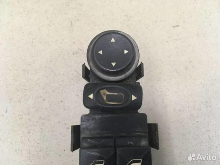 Блок управления стеклоподъемниками 307 2001-2007