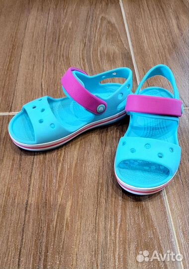 Сандалии Crocs c10