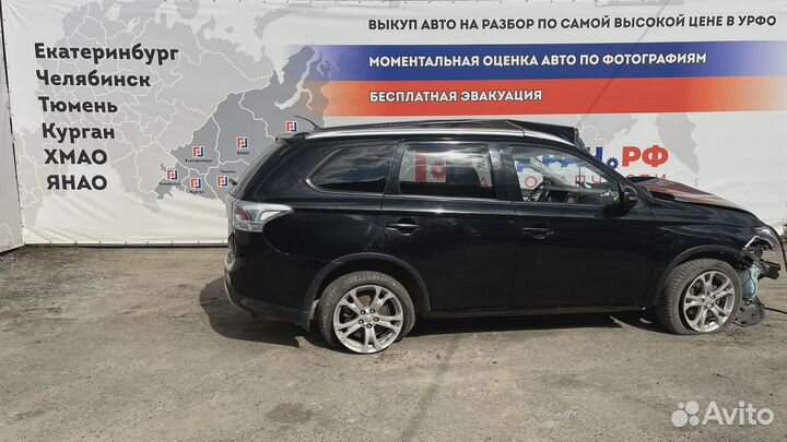 Корпус воздушного фильтра Mitsubishi Outlander (GF) 1500A448