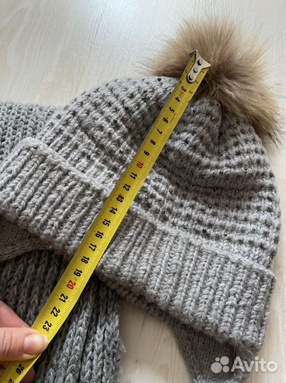 Комплект шапка и шарф для девочки