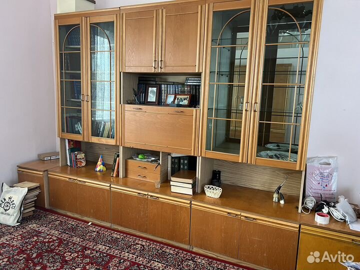 Стенка в гостиную