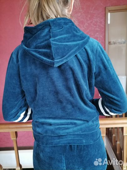 Спортивный костюм женский новый размер 44-46