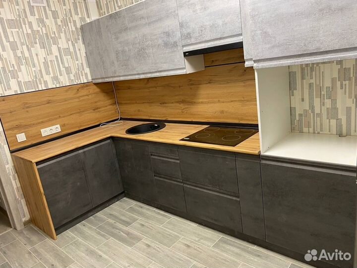 Кухонный гарнитур новый