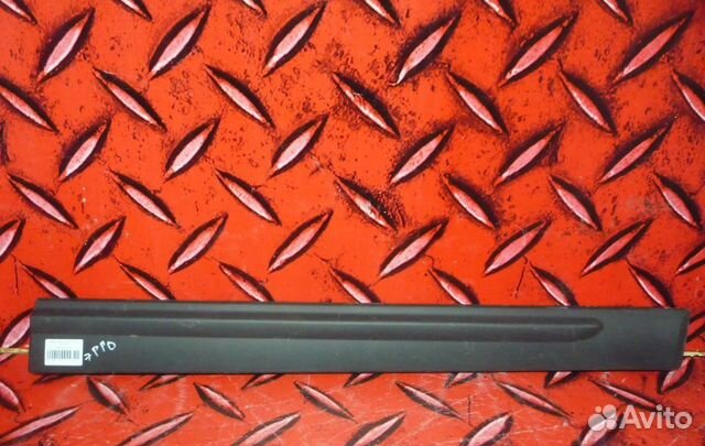 Молдинг двери передней правой Kia Sorento XM