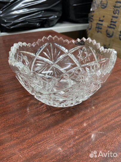 Ваза хрустальная