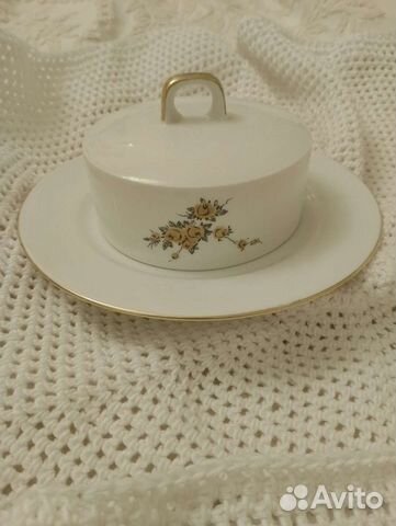 Маслёнка, соусник фарфор,гдр