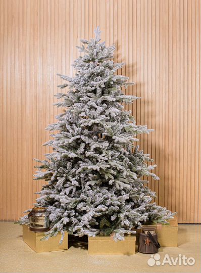 Елка искусственная