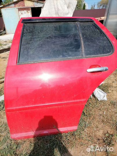 Дверь задняя гольф4