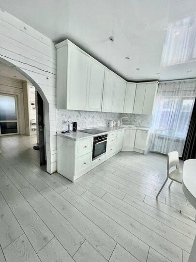 Дом 168 м² на участке 9 сот.