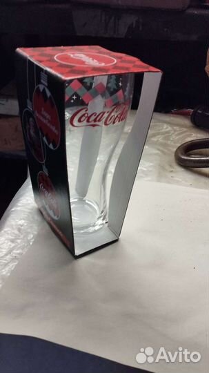 Стаканы сока-соla