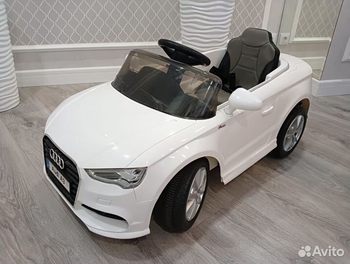 Детский электромобиль