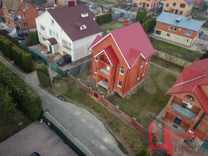 Дом 133,7 м² на участке 6 сот.