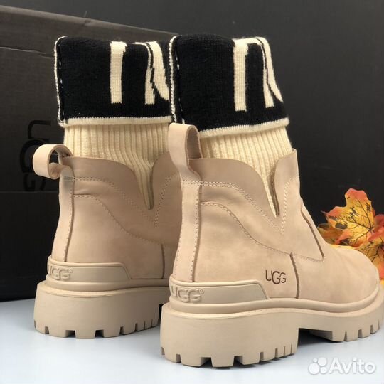 Ботинки зимние угги Ugg Martin Knit Sand