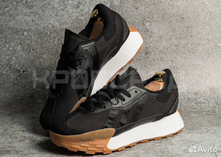 Кроссовки Adidas Futro Neo