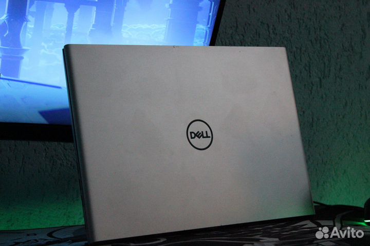 Ноутбук dell