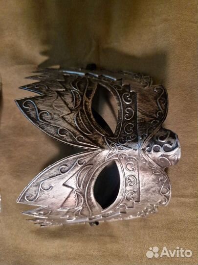 Маски карнавальные (разные)