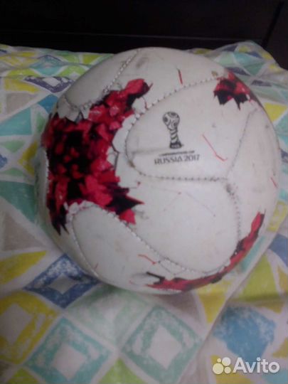 Футбольный мяч adidas confederations cup mini