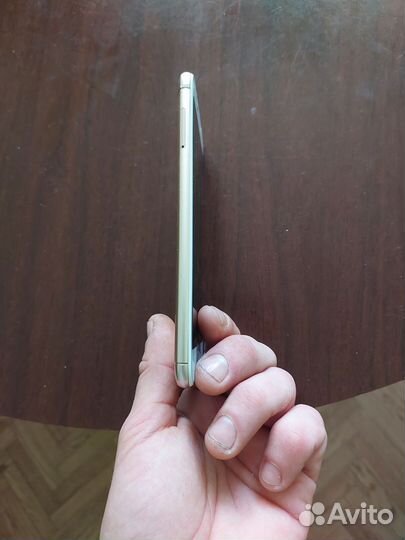 ZTE Blade V8 lite, 2/16 ГБ