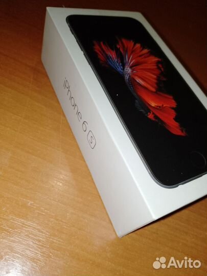 Коробка для iPhone 6s