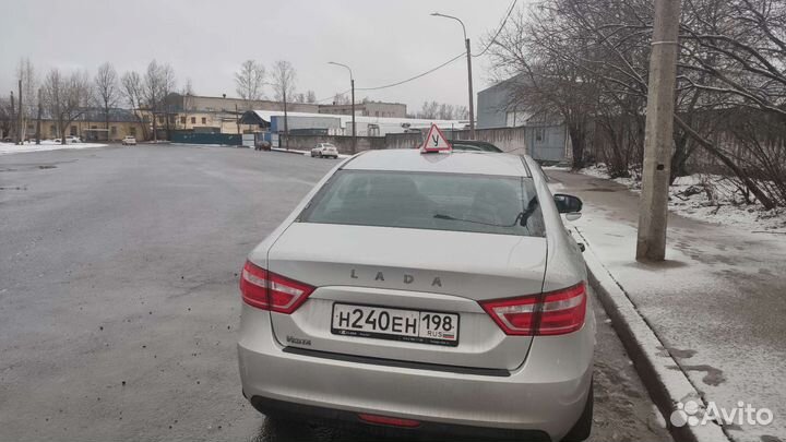 Автоинструктор. Лада Веста МКПП