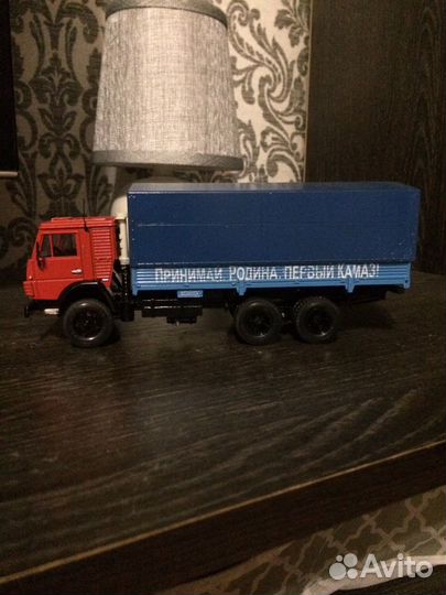 Продам модель Камаз