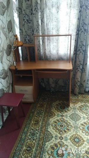 Компьютерный стол