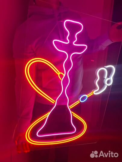 Неоновая вывеска
