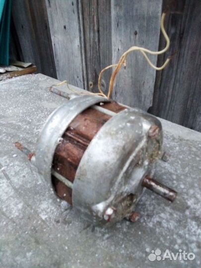 Мотор от стиральной машинки
