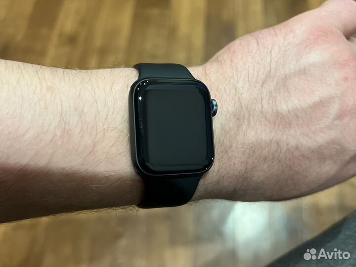 Часы apple watch 4 40 mm