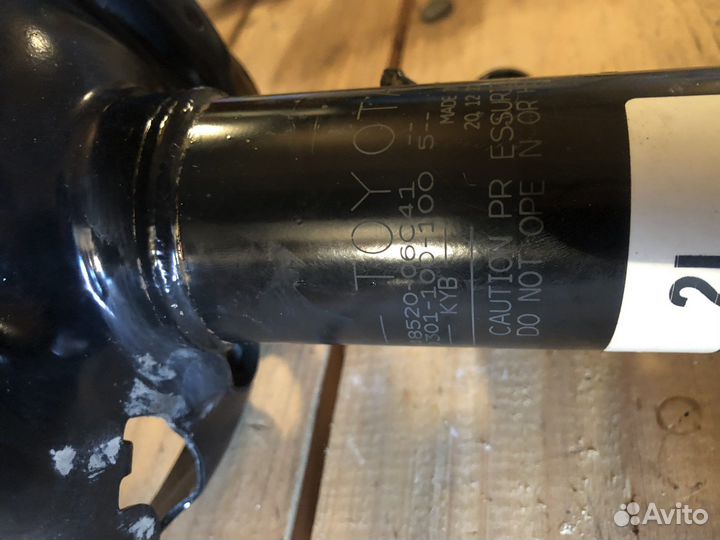 Амортизатор передний левый тойота камри 3.5