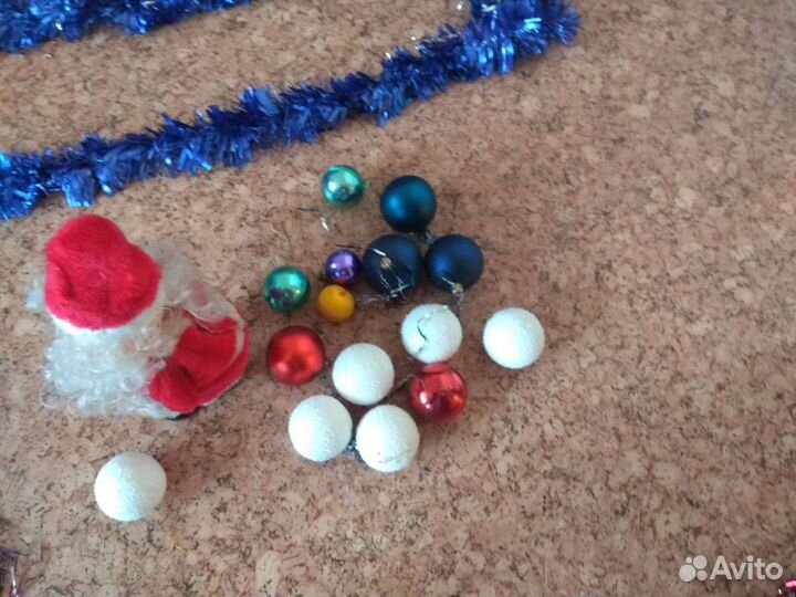 Елочные игрушки дождь, ёлочные гирлянды, дед Мороз