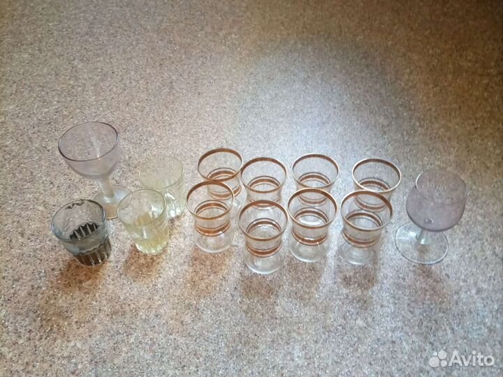 Стаканы и стопки