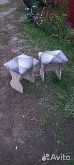 Кухонные табуреты новые