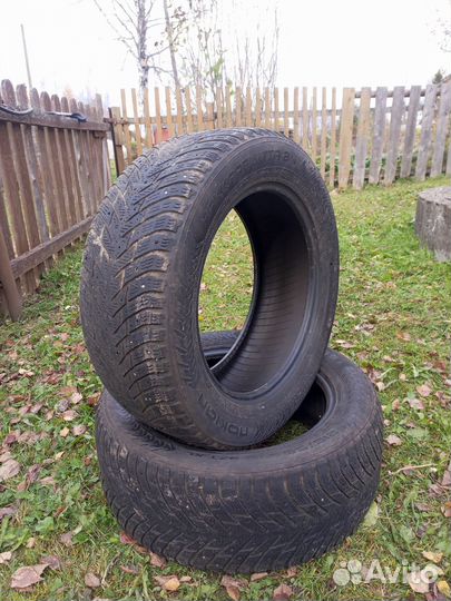 Nokian Tyres Hakkapeliitta 8 215/55 R16