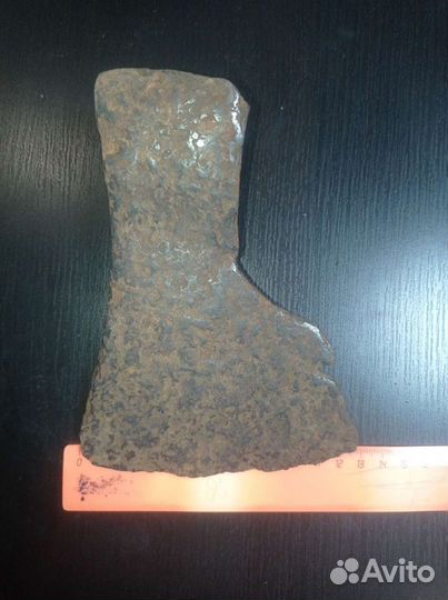 Топор старинный