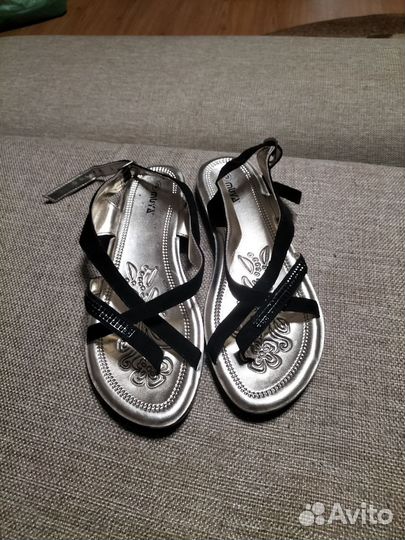 Сандалии