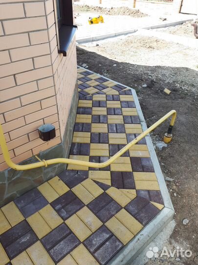 Укладка тротуарной плитки