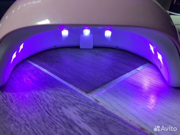 Уф лампа для ногтей+ гель лаки в подарок