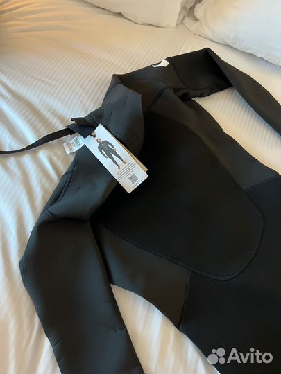 Гидрокостюм новый quicksilver