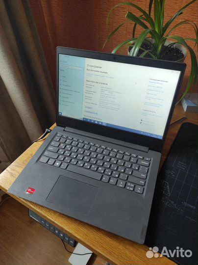 Ноутбук Lenovo V14-ADA