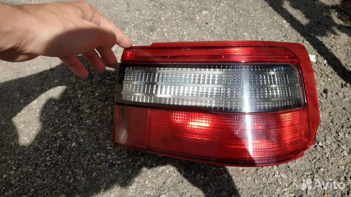 Задний фонарь ваз 2110