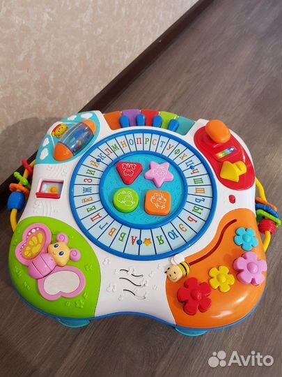 Развивающий столик