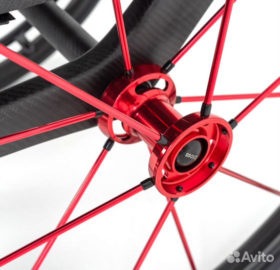 Лёгкая инвалидная коляска из карбона iCross active