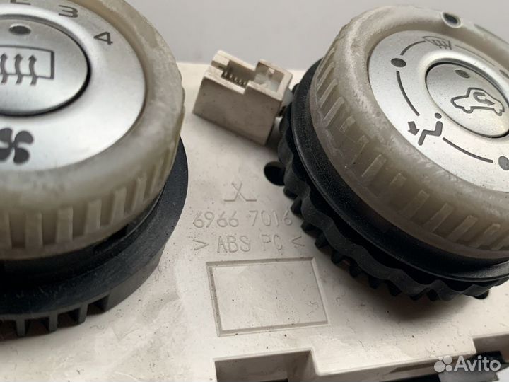 Управление печкой Митсубиши Кольт