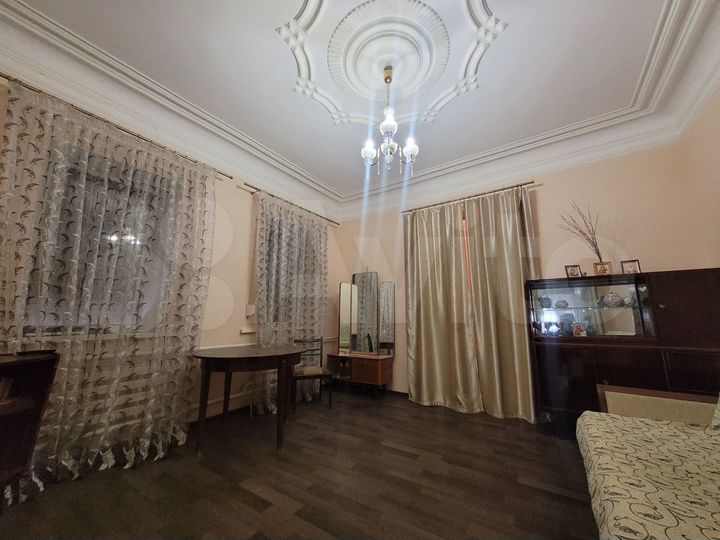 Дом 33,3 м² на участке 1,1 сот.