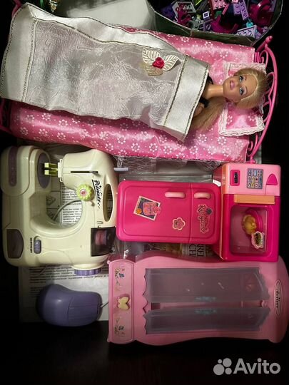 Кукла барби с одеждой