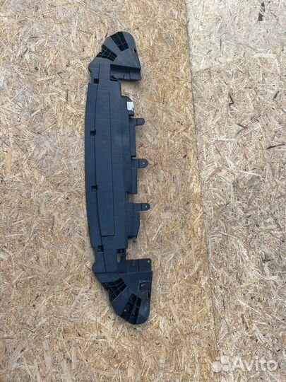 Защита (пыльник) бампера Toyota Camry 70