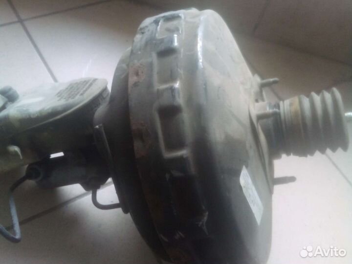 Вакуумный усилитель в сборе VW T5 7E0612101A